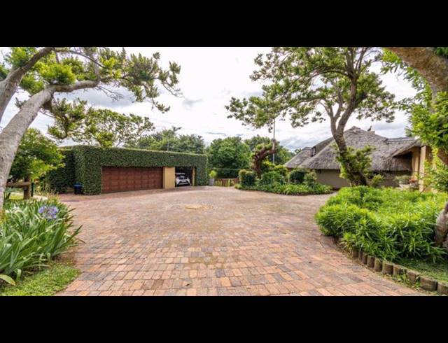 2,500HA SMALLHOLDING FOR SALE IN CHARTWELL